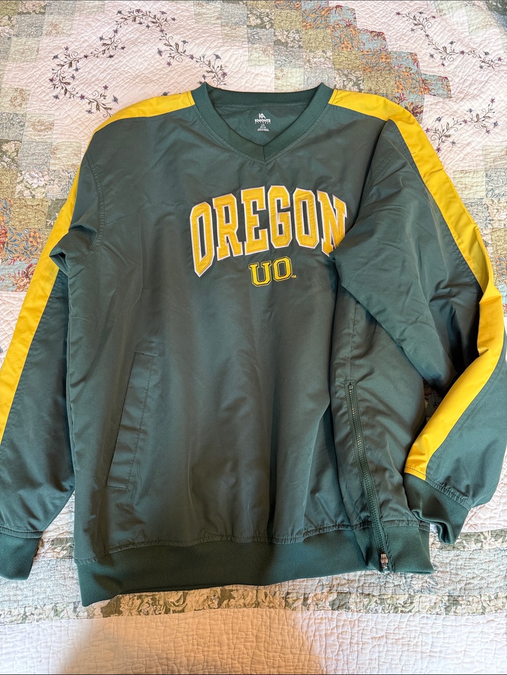 Oregon Ducks UO Knights Green and Yellow Oregon Pullover windbreaker Jacket
